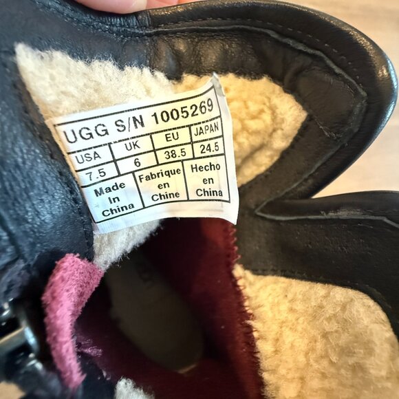 UGG Simmons Black Boot Size 7.5 - Picture 3 of 9